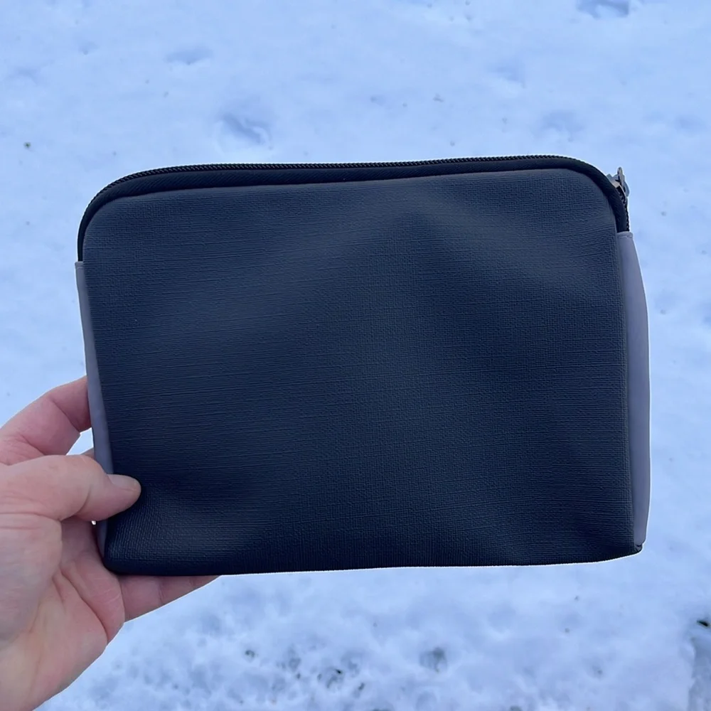 Tumi delta bag
